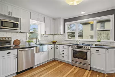 625 S Madison Street, Stoughton, WI 53589 - Photo 1