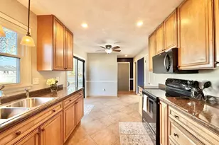 2525 Mt Vernon Ave, Janesville, WI 53545 - Photo 8