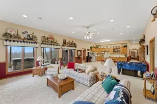 E9291 Pebblebeach Dr, Wisconsin Dells, WI 53965 - Photo 44