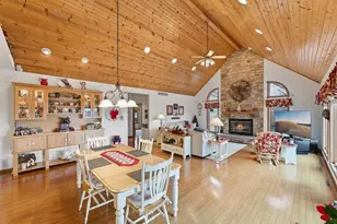 E9291 Pebblebeach Dr, Wisconsin Dells, WI 53965 - Photo 4