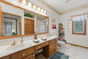 E9291 Pebblebeach Dr, Wisconsin Dells, WI 53965 - Photo 30