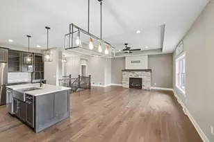 2109 Korgen Dr, Stoughton, WI 53589 - Photo 18