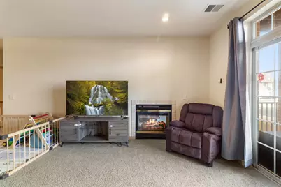 201 E Lane Street #106, Sun Prairie, WI 53590 - Photo 8