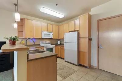 201 E Lane Street #106, Sun Prairie, WI 53590 - Photo 2