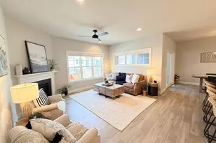 Unit 4 2 Bellflower Dr, DeForest, WI 53532 - Photo 4