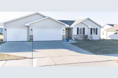 733 Red Hawk Drive, Milton, WI 53563 - Photo 2