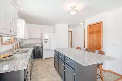 601 Aztalan Drive, Madison, WI 53718 - Photo 2