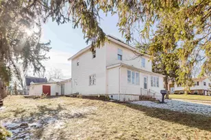 417 W Division St, Ridgeville, WI 53533 - Photo 42