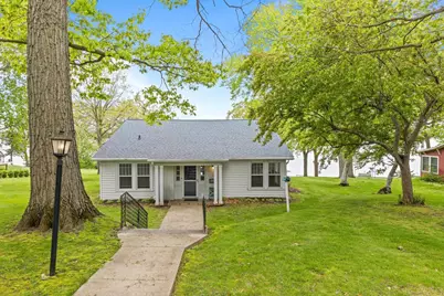 607C Illinois Avenue, Green Lake, WI 54941 - Photo 2