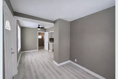 1816 S Grant Avenue, Janesville, WI 53546 - Photo 6