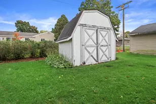 412 Wilcox St, Fort Atkinson, WI 53538 - Photo 24