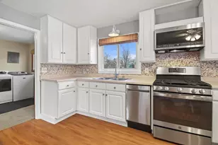 412 Wilcox St, Fort Atkinson, WI 53538 - Photo 10