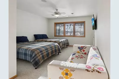 1140 S Gillette Drive #5, Dell Prairie, WI 53965 - Photo 38