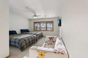 1140 S Gillette Dr, Dell Prairie, WI 53965 - Photo 38