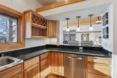 1140 S Gillette Drive #5, Dell Prairie, WI 53965 - Photo 10