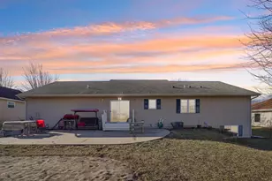 724 Eastridge Dr, Reedsburg, WI 53959 - Photo 66