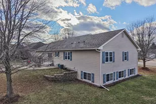 724 Eastridge Dr, Reedsburg, WI 53959 - Photo 54