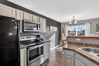 1627 Redwood Drive, Janesville, WI 53548 - Photo 20