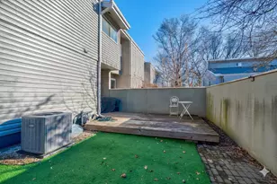 321 East Bluff, Madison, WI 53704 - Photo 12