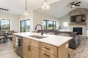 139 E Evergreen Ln, Milton, WI 53525 - Photo 12