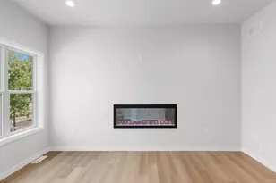 2811 Crinkle Root Dr, Fitchburg, WI 53711 - Photo 30