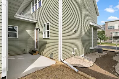 2811 Crinkle Root Drive, Fitchburg, WI 53711 - Photo 22