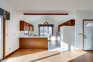 850 N Perry Pkwy, Oregon, WI 53575 - Photo 10
