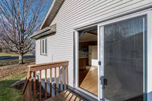 850 N Perry Pkwy, Oregon, WI 53575 - Photo 16