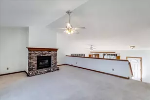 850 N Perry Pkwy, Oregon, WI 53575 - Photo 24