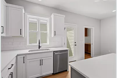 2811 Crinkle Root Drive, Fitchburg, WI 53711 - Photo 16