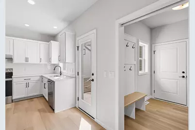 2811 Crinkle Root Drive, Fitchburg, WI 53711 - Photo 20