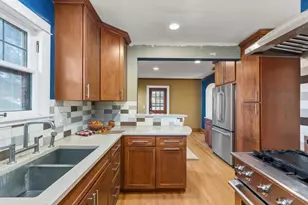 2646 Park Pl, Madison, WI 53705 - Photo 8