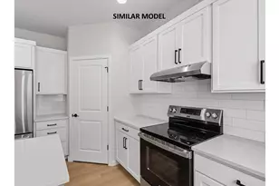 2813 Crinkle Root Dr, Fitchburg, WI 53711 - Photo 14