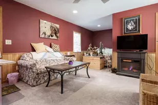 2200 W Memorial Dr, Janesville, WI 53548 - Photo 32