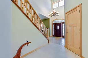 1260 Hanover Trail, Waunakee, WI 53597 - Photo 4