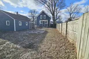 1151 Oak St, Beloit, WI 53511 - Photo 46