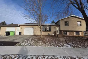 1038 Rock Ave, Waupun, WI 53963 - Photo 1