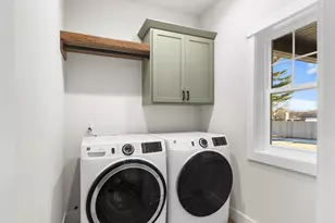 748 Kennedy St, Sauk City, WI 53583 - Photo 20