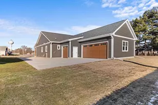 748 Kennedy St, Sauk City, WI 53583 - Photo 40