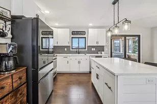 402 Schwantz Rd, Pardeeville, WI 53954 - Photo 10