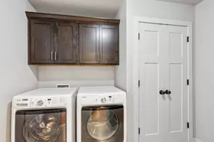 2021 Goldfinch Ln, Sauk City, WI 53583 - Photo 28