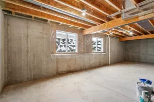 2021 Goldfinch Ln, Sauk City, WI 53583 - Photo 36