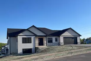 495 Foxfield Ct, Oregon, WI 53575 - Photo 2