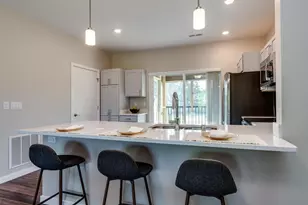 2674 Notre Dame Dr, Fitchburg, WI 53711 - Photo 16