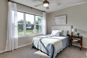 2674 Notre Dame Dr, Fitchburg, WI 53711 - Photo 24