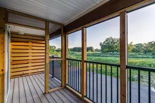 2674 Notre Dame Dr, Fitchburg, WI 53711 - Photo 12