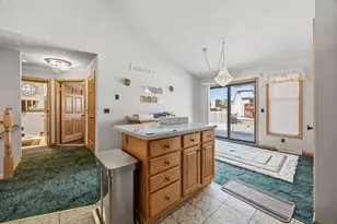 2821 Carrousel Ln, Janesville, WI 53545 - Photo 14