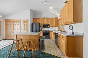 2821 Carrousel Ln, Janesville, WI 53545 - Photo 12