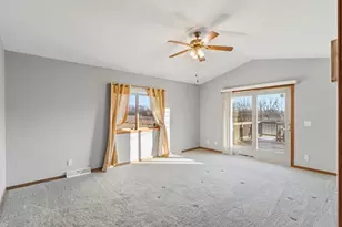 4415 Old Stone Rd, Oregon, WI 53575 - Photo 16