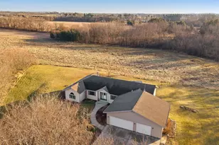 4415 Old Stone Rd, Oregon, WI 53575 - Photo 38